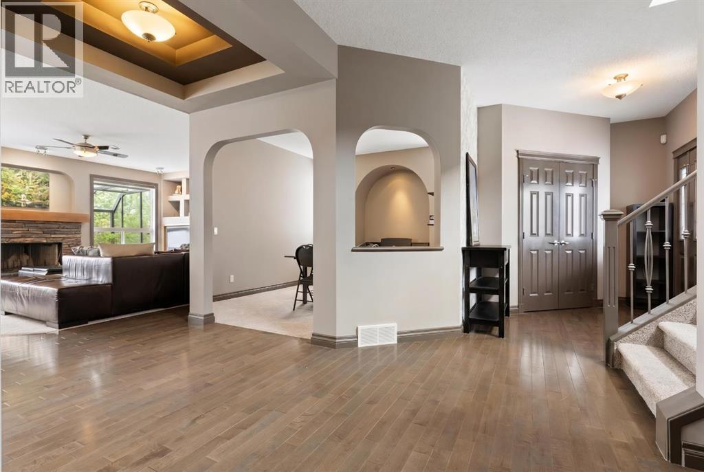31 Gleneagles Terrace, Cochrane, Alberta  T4C 1W4 - Photo 9 - A2334182