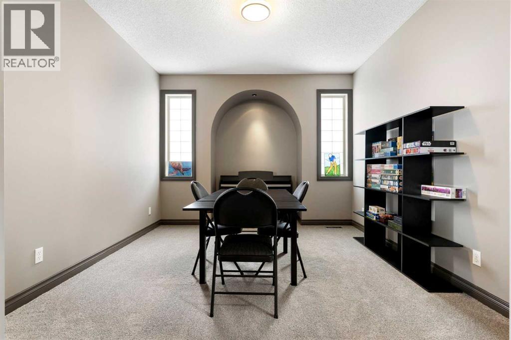 31 Gleneagles Terrace, Cochrane, Alberta  T4C 1W4 - Photo 11 - A2334182