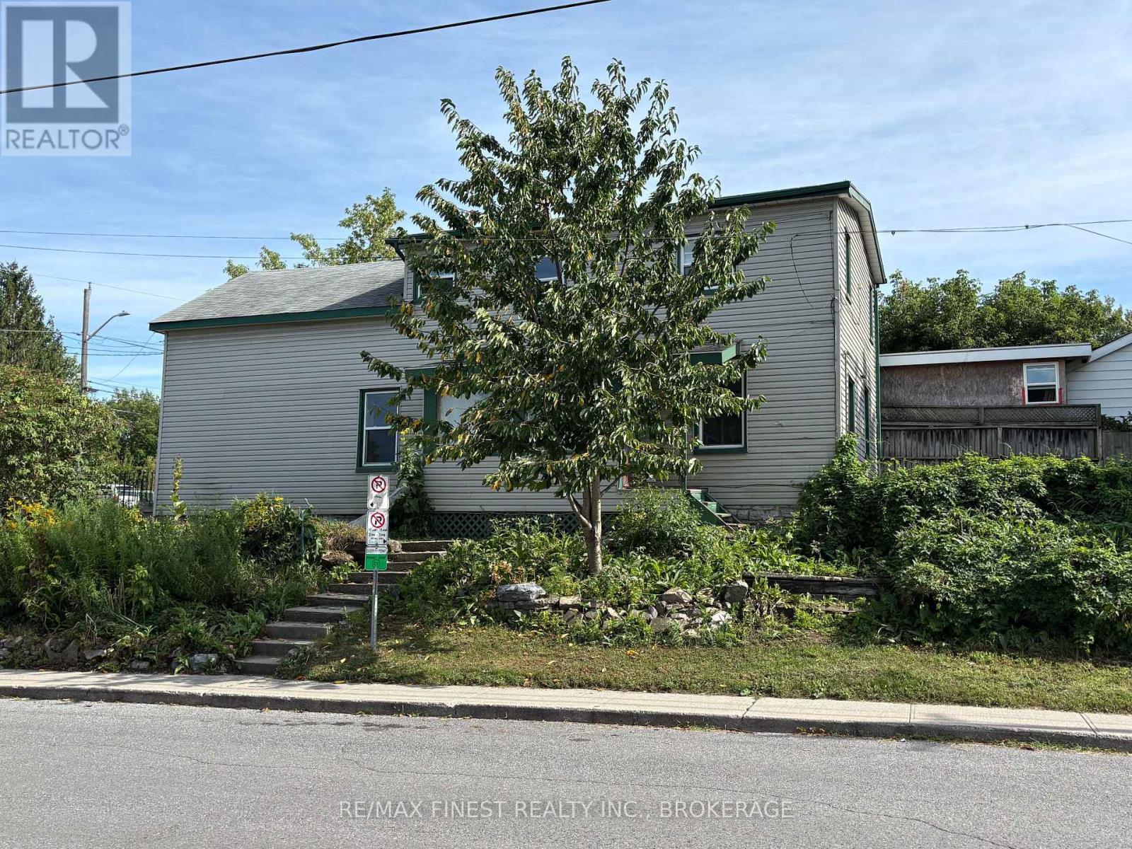 20 Patrick Street, Kingston, Ontario  K7K 3N4 - Photo 2 - X13699374