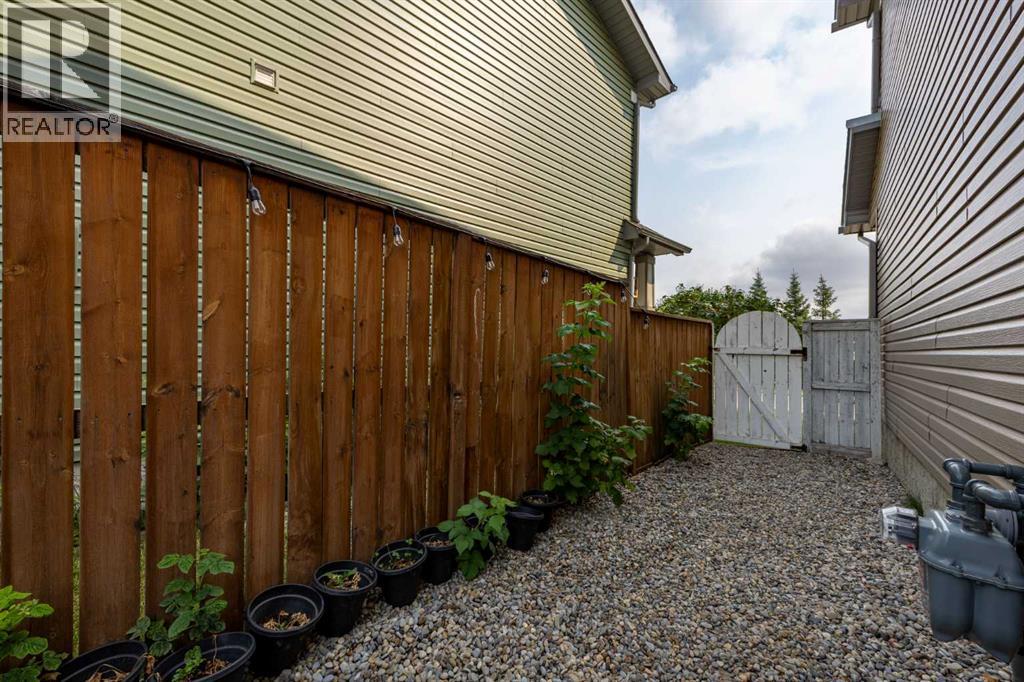 86 Everwillow Circle SW, Calgary, Alberta  T2Y 4G5 - Photo 21 - A2313097