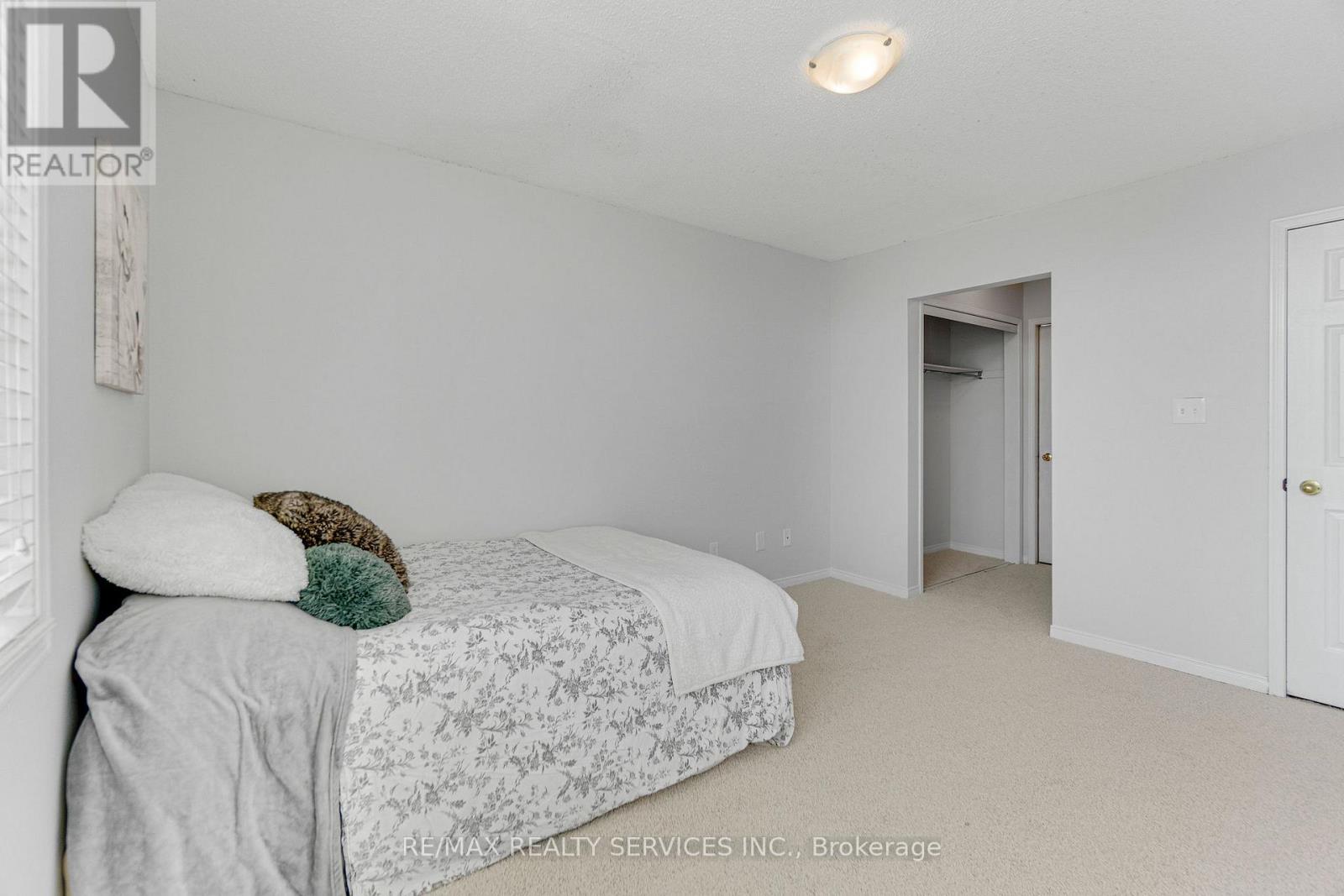 7419 Black Walnut Trail, Mississauga, Ontario  L5N 8A4 - Photo 28 - W13664930