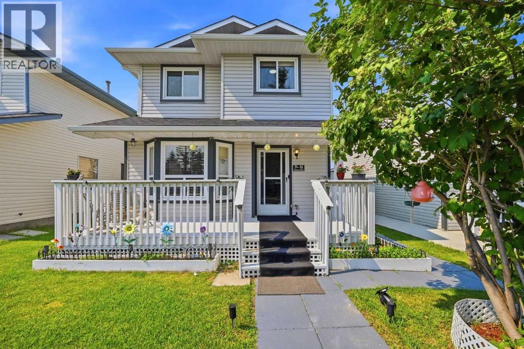 9 Martindale Crescent NE, calgary, Alberta