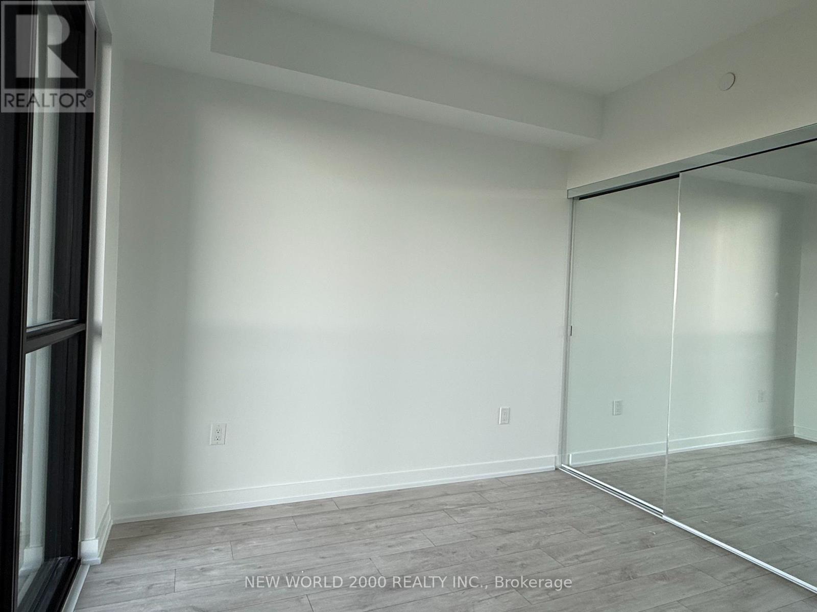720 - 740 Whitlock Avenue, Milton, Ontario L9E 2B5 - Photo 10 - W13704828