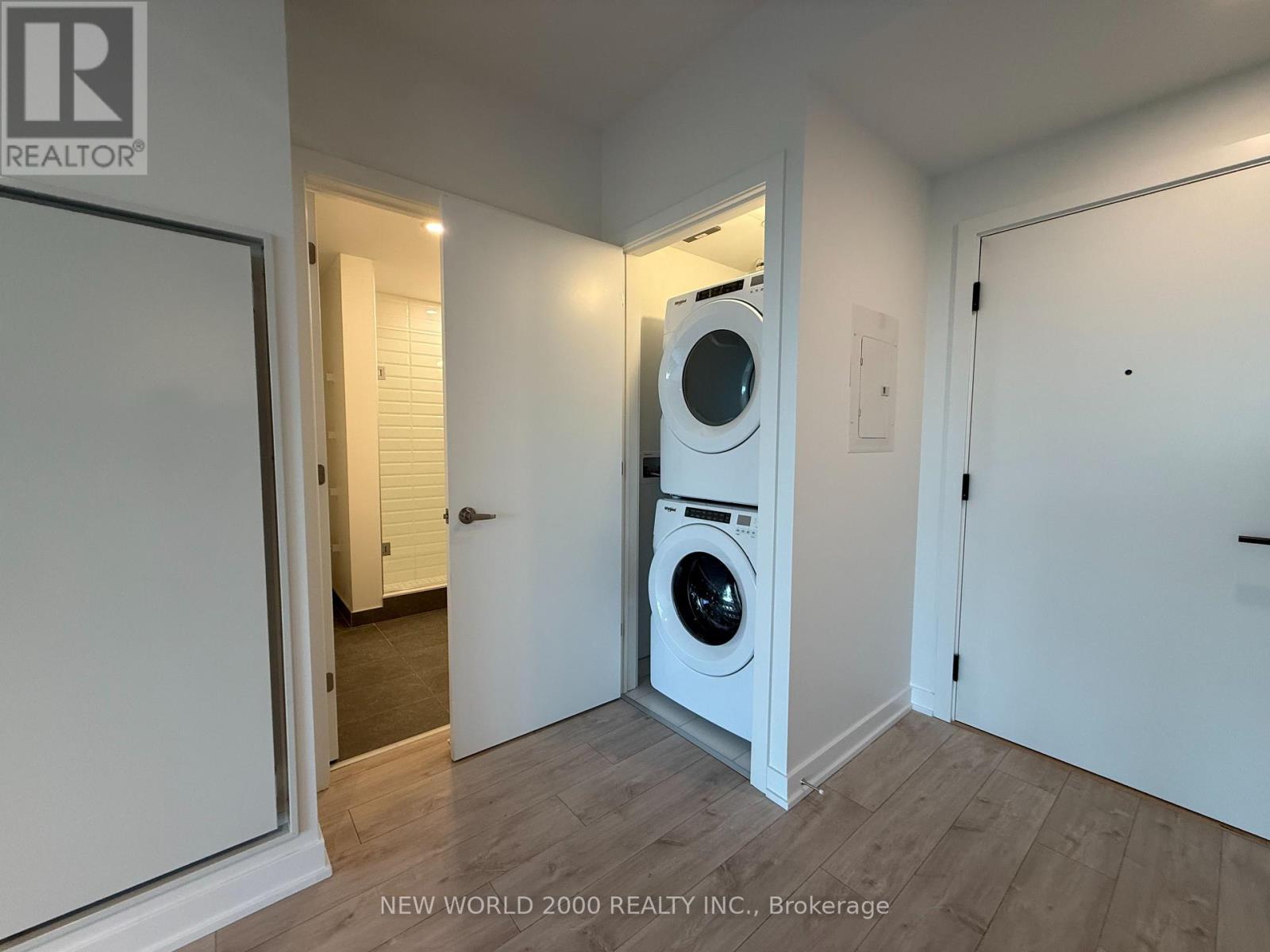 720 - 740 Whitlock Avenue, Milton, Ontario L9E 2B5 - Photo 18 - W13704828