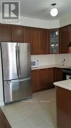 539 Coach Drive, Mississauga, Ontario  L5R 0C4 - Photo 14 - W13659812