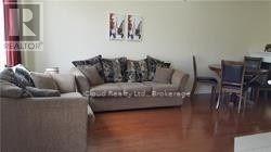539 Coach Drive, Mississauga, Ontario  L5R 0C4 - Photo 3 - W13659812