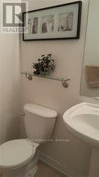 539 Coach Drive, Mississauga, Ontario  L5R 0C4 - Photo 15 - W13659812