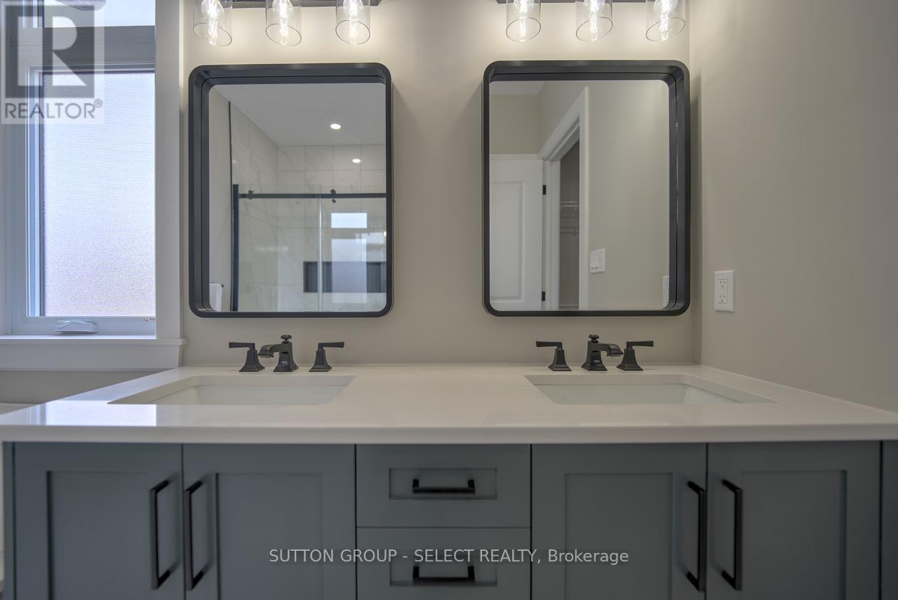 15 Lois Court, Lambton Shores, Ontario  N0M 1T0 - Photo 22 - X13007082