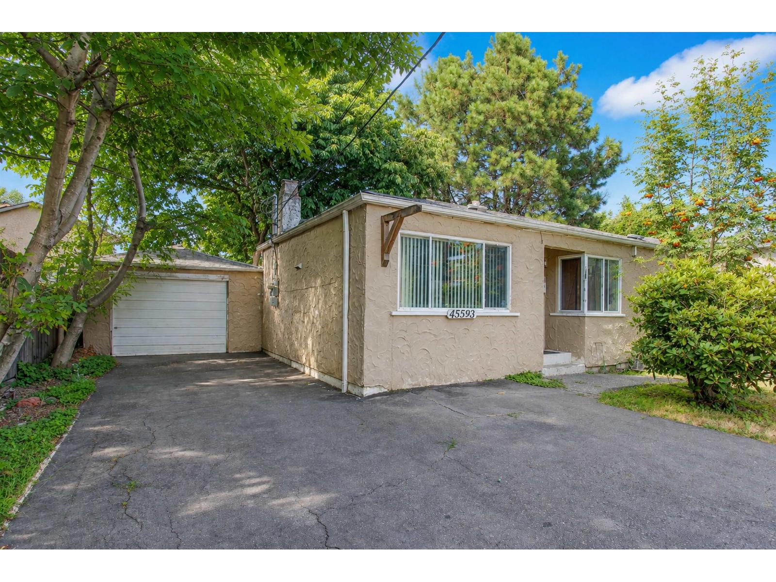45593 Kipp Avenue, Chilliwack Proper West, Chilliwack, British Columbia  V2P 1Z1 - Photo 8 - R3155358