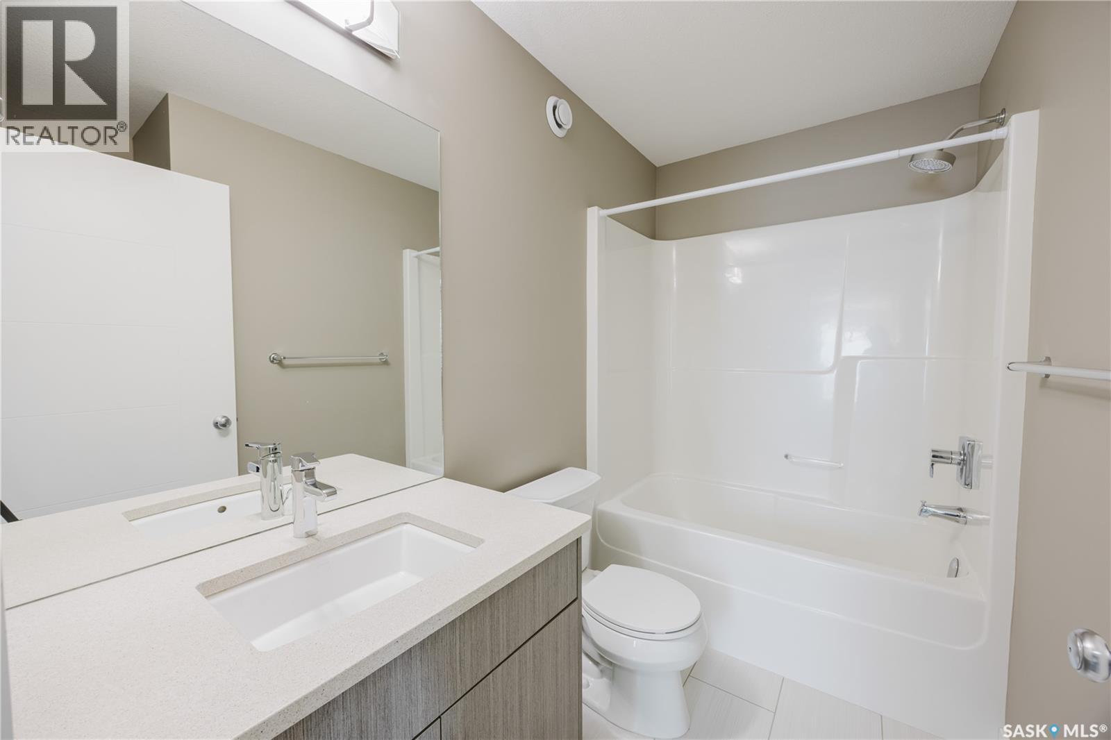 127 Dagnone Lane, Saskatoon, Saskatchewan  S7V 0P6 - Photo 25 - SK046348
