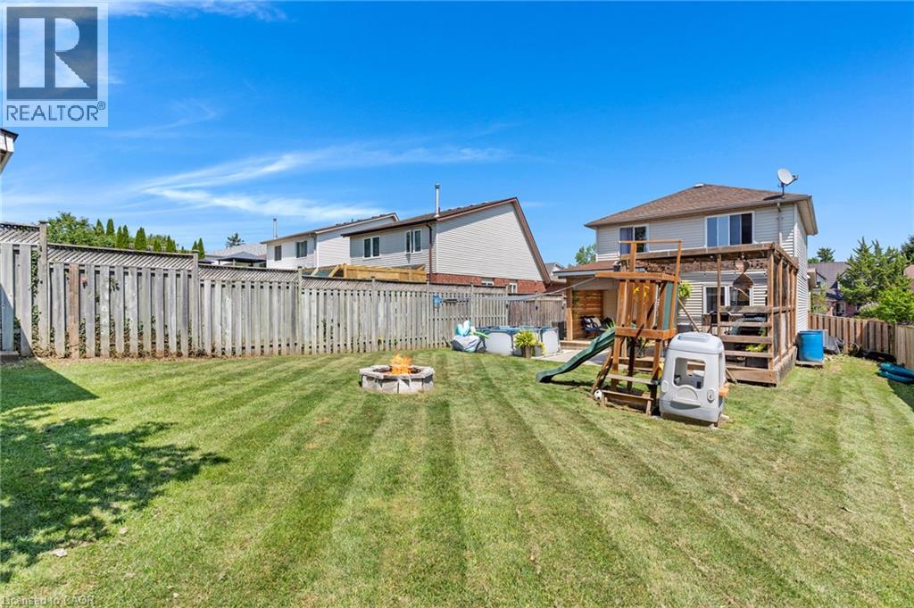 311 Misty Crescent, Kitchener, Ontario  N2B 3V6 - Photo 33 - 40857639