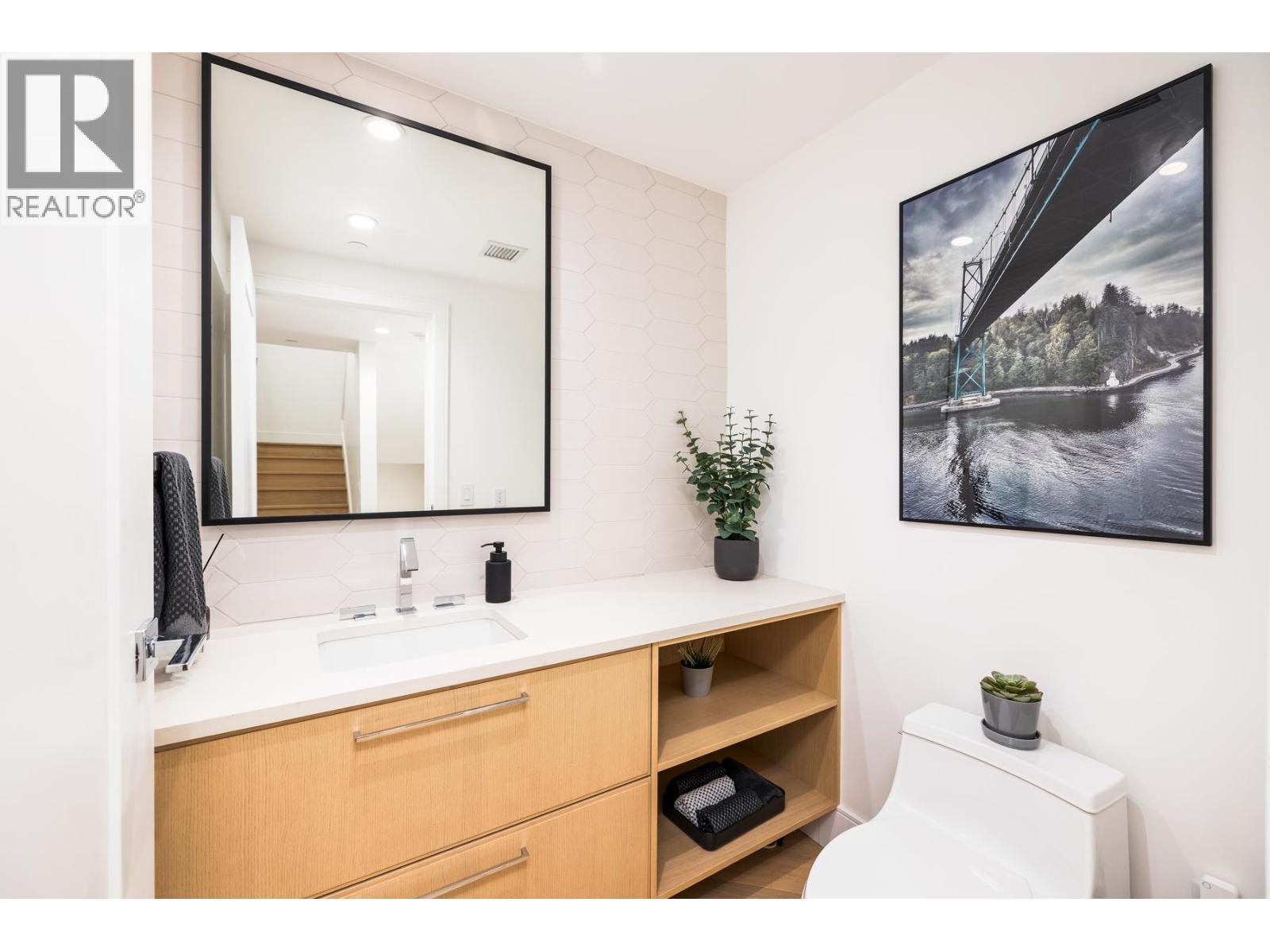 601 W 31st Avenue, Vancouver, British Columbia  V5Z 0J7 - Photo 10 - R3133310