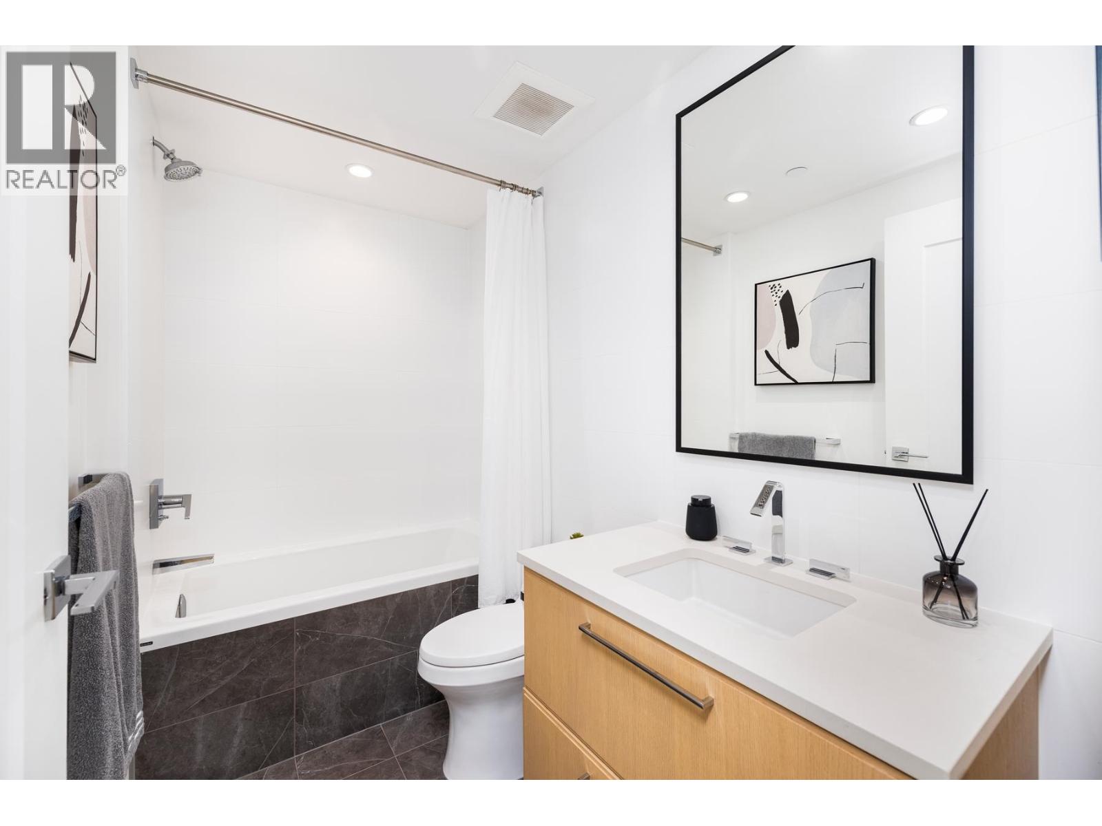 601 W 31st Avenue, Vancouver, British Columbia  V5Z 0J7 - Photo 14 - R3133310