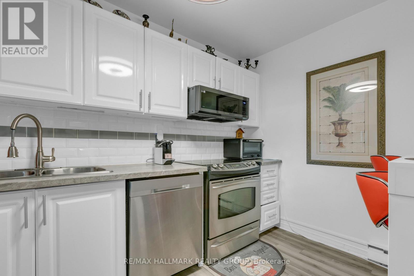 1 - 240 Fenerty Court, Ottawa, Ontario  K2L 3A7 - Photo 11 - X13477228