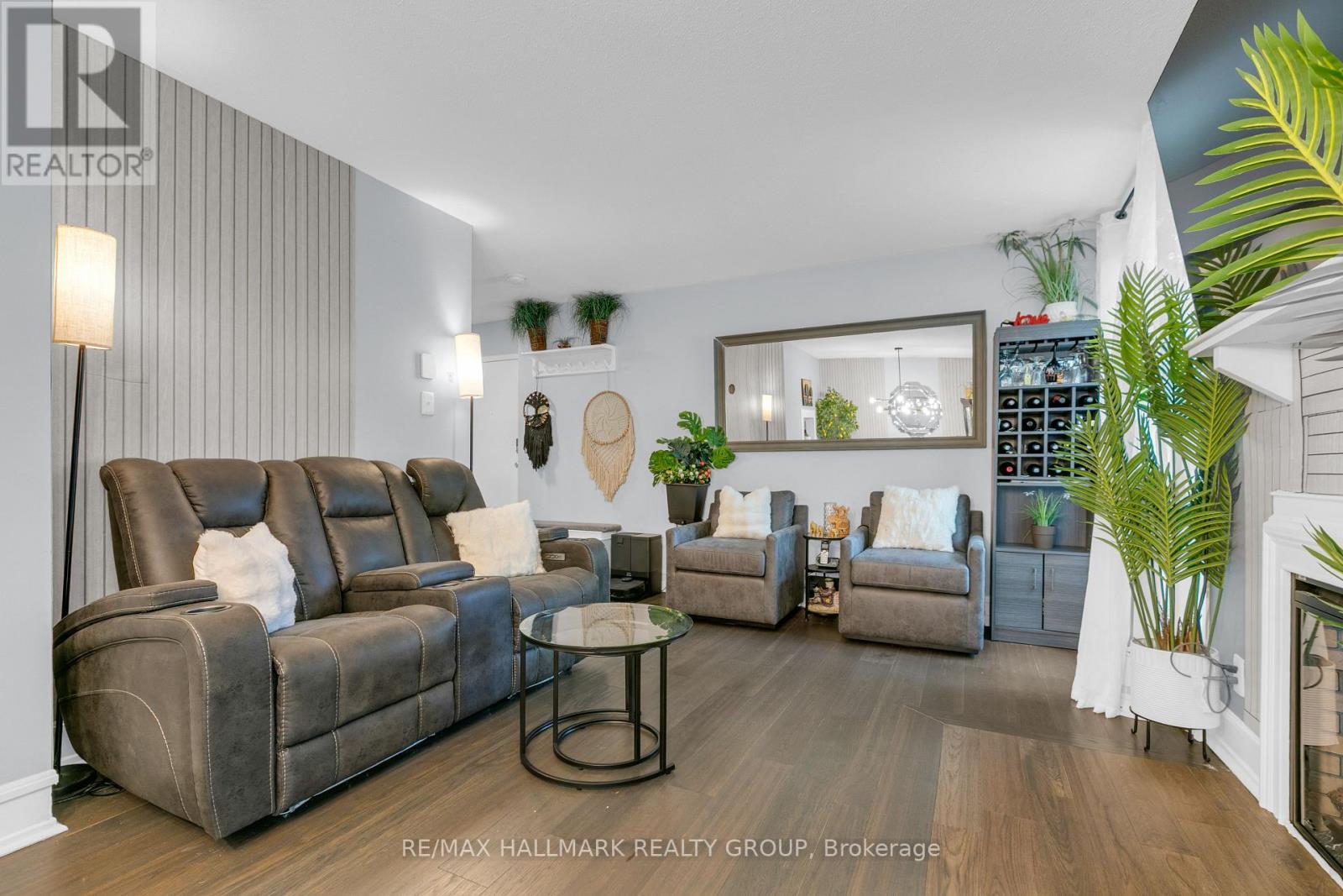 1 - 240 Fenerty Court, Ottawa, Ontario  K2L 3A7 - Photo 4 - X13477228