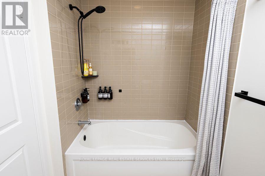 2008 - 88 Sheppard Avenue E, Toronto, Ontario  M2N 6Y2 - Photo 10 - C13704850