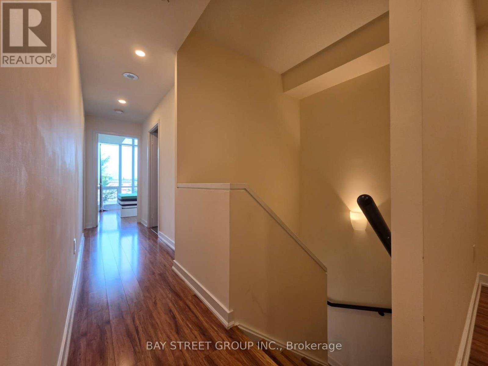 Th 3 - 29 Singer Court, Toronto, Ontario  M2K 0B3 - Photo 12 - C13704856