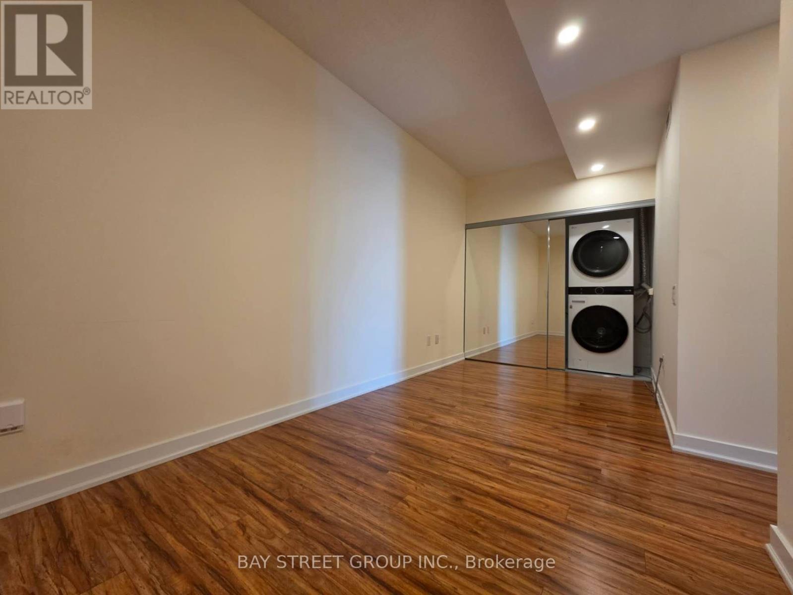 Th 3 - 29 Singer Court, Toronto, Ontario  M2K 0B3 - Photo 22 - C13704856