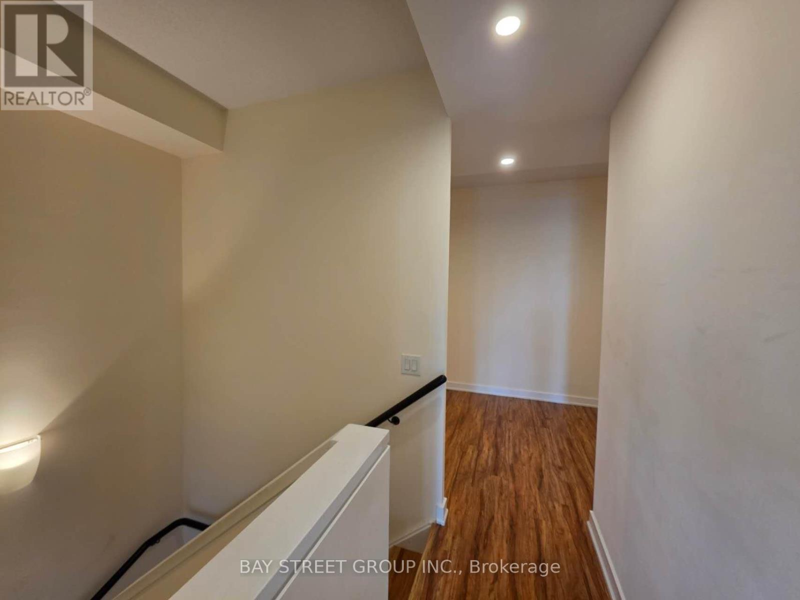 Th 3 - 29 Singer Court, Toronto, Ontario  M2K 0B3 - Photo 24 - C13704856