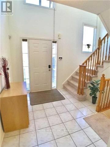 42 Holmwood Street, Richmond Hill, Ontario  L4B 4K5 - Photo 4 - N13704854