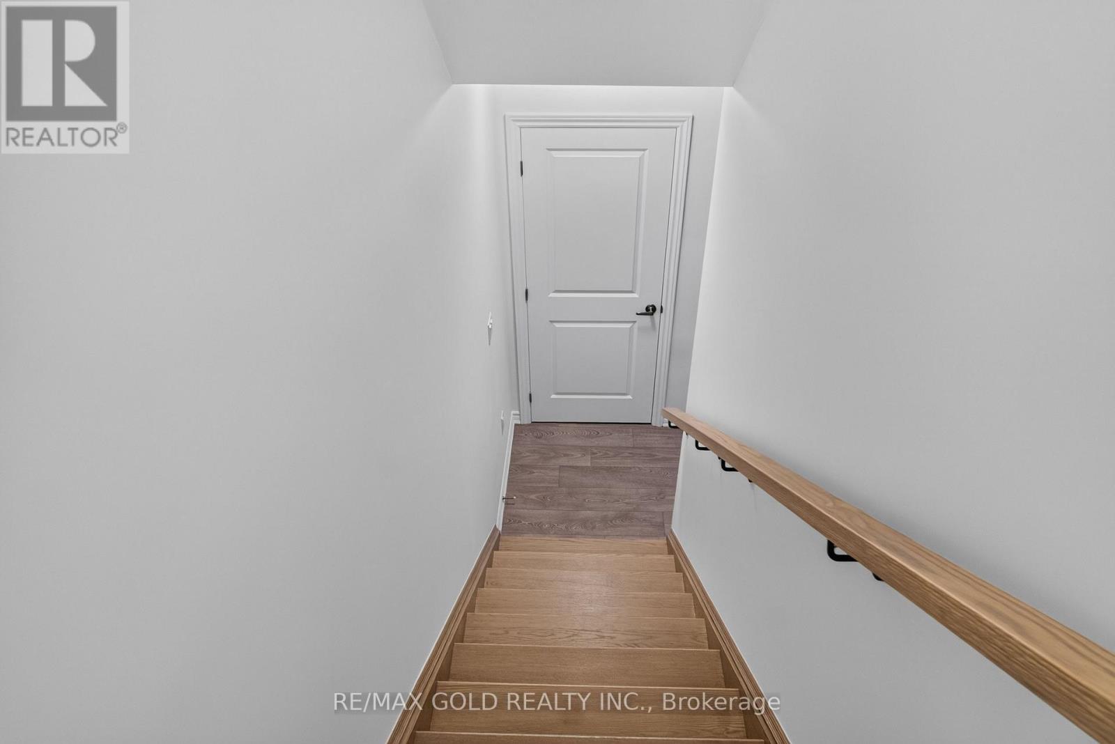 32 Twinflower Way, Brampton, Ontario  L6P 0A1 - Photo 12 - W13704832