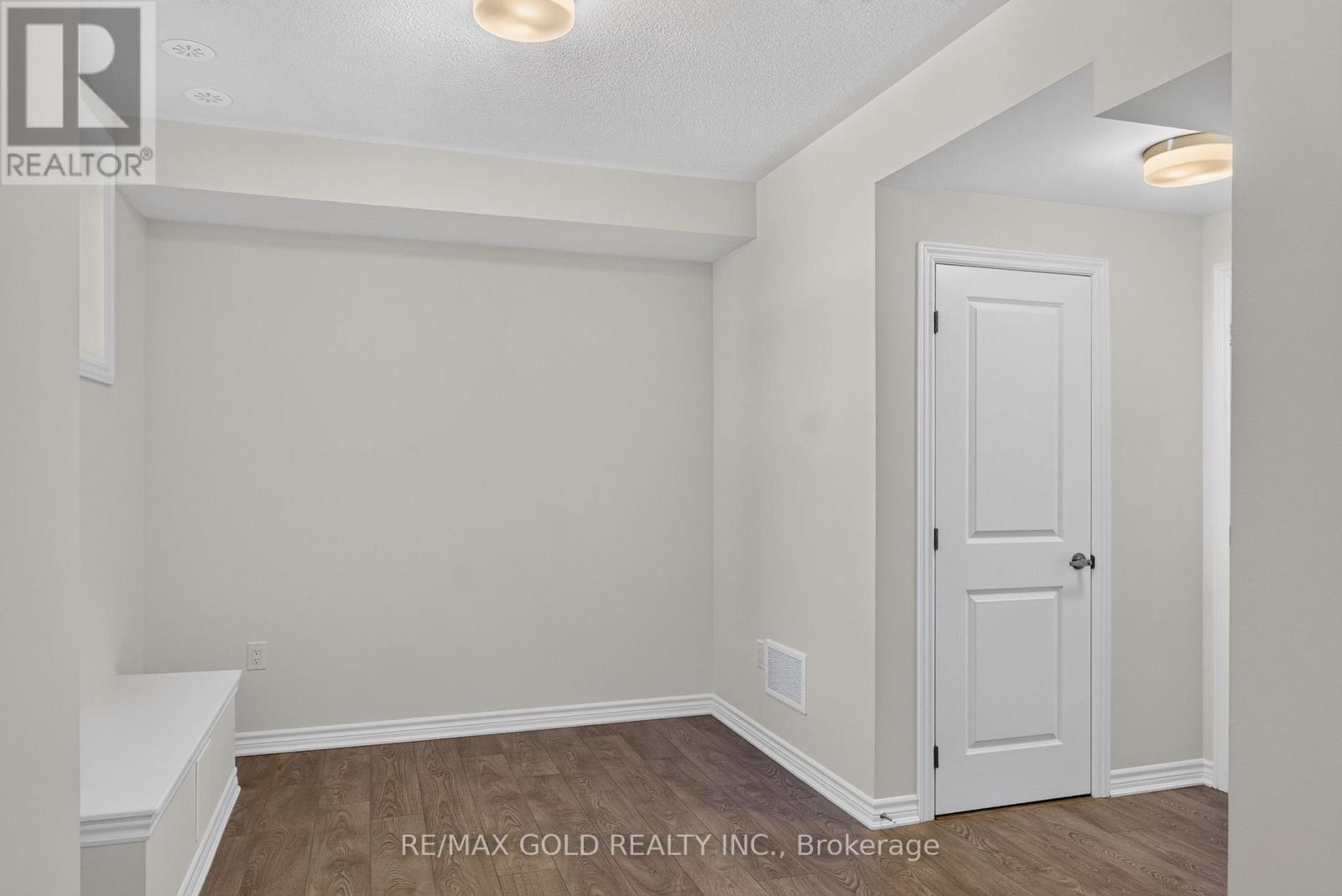 32 Twinflower Way, Brampton, Ontario  L6P 0A1 - Photo 13 - W13704832