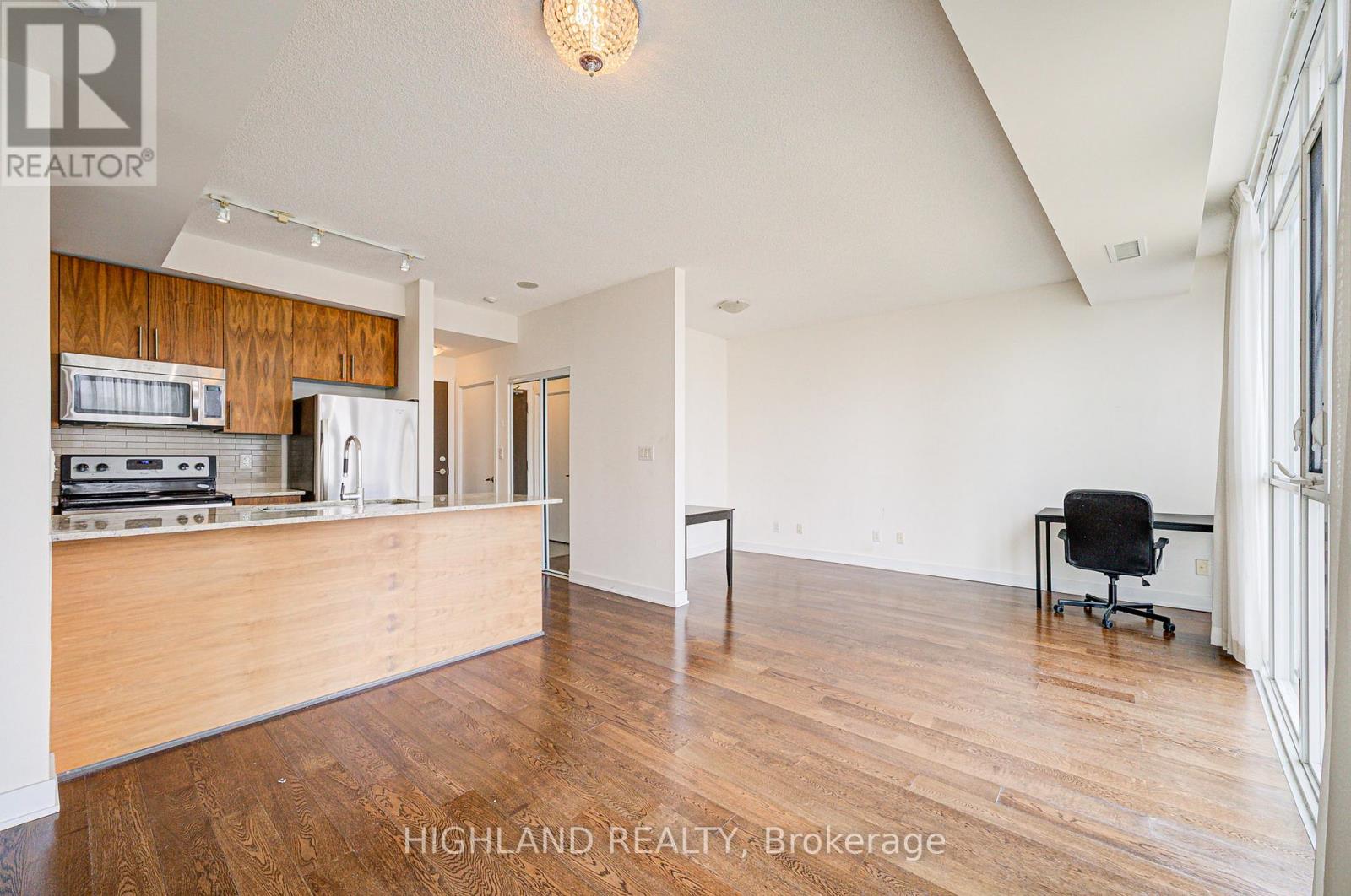 1207 - 4099 Brickstone Mews, Mississauga, Ontario  L5B 0G3 - Photo 11 - W13704842