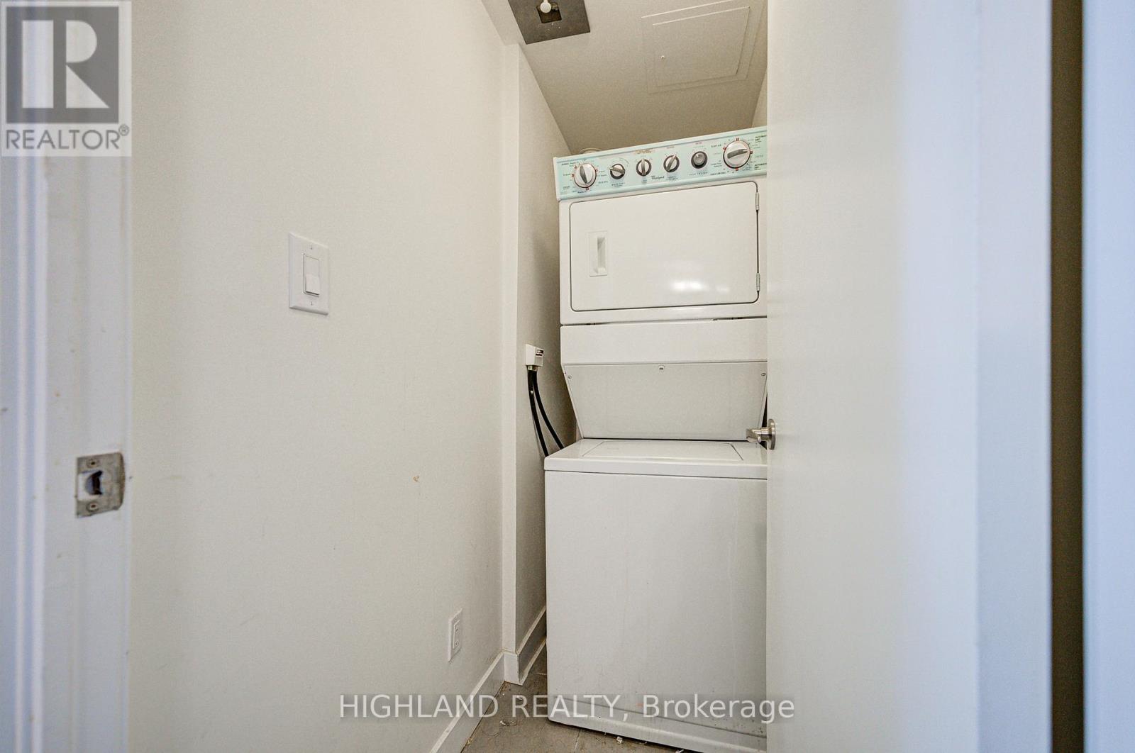 1207 - 4099 Brickstone Mews, Mississauga, Ontario  L5B 0G3 - Photo 25 - W13704842