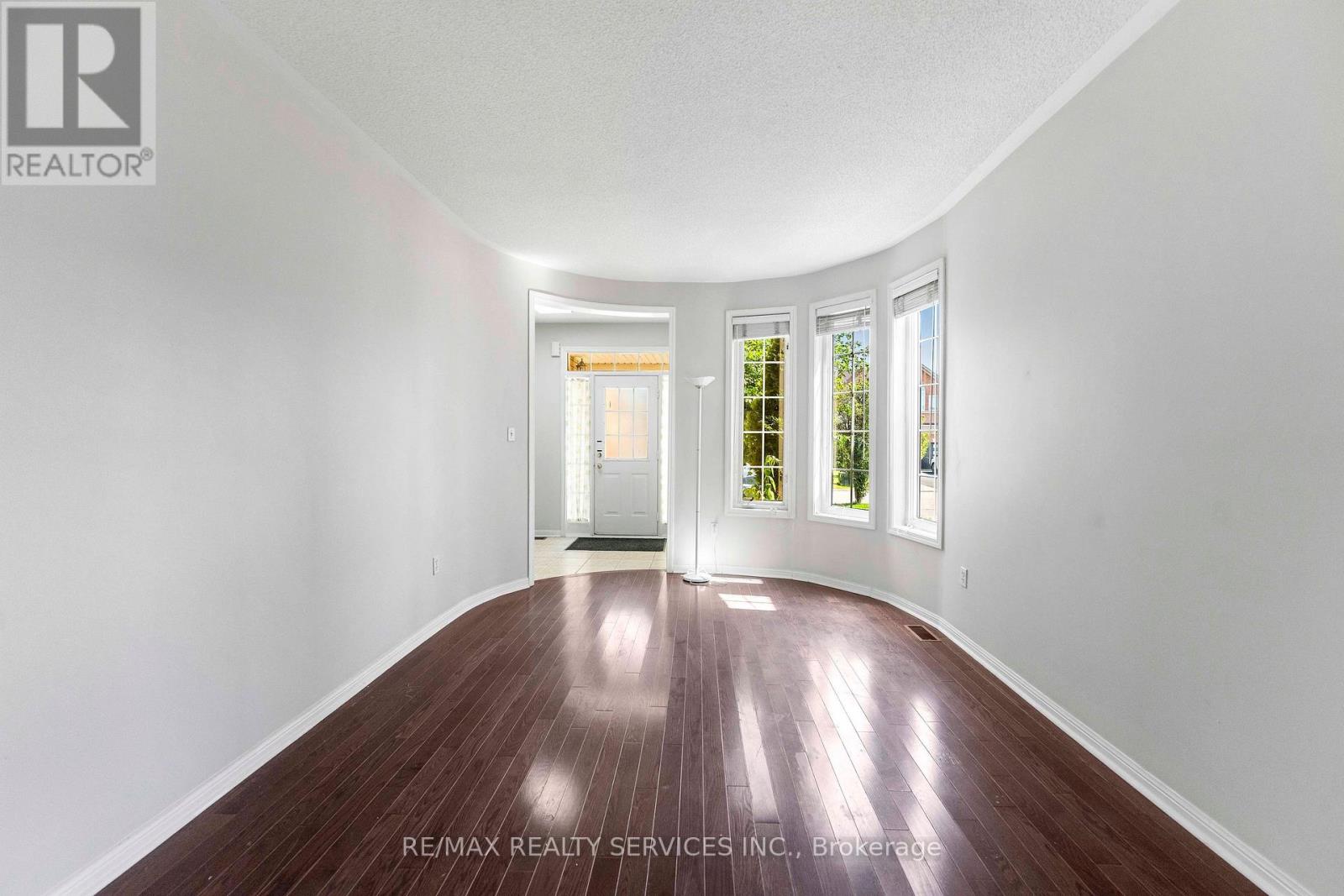 3696 Waterfall Crescent, Mississauga, Ontario  L5N 8G8 - Photo 12 - W13628986