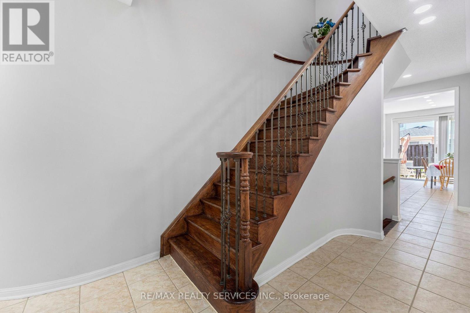 3696 Waterfall Crescent, Mississauga, Ontario  L5N 8G8 - Photo 18 - W13628986