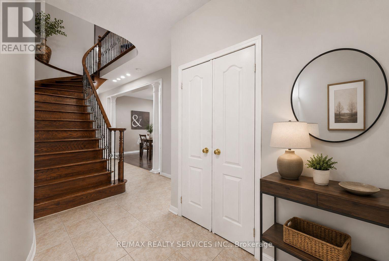 3696 Waterfall Crescent, Mississauga, Ontario  L5N 8G8 - Photo 6 - W13628986