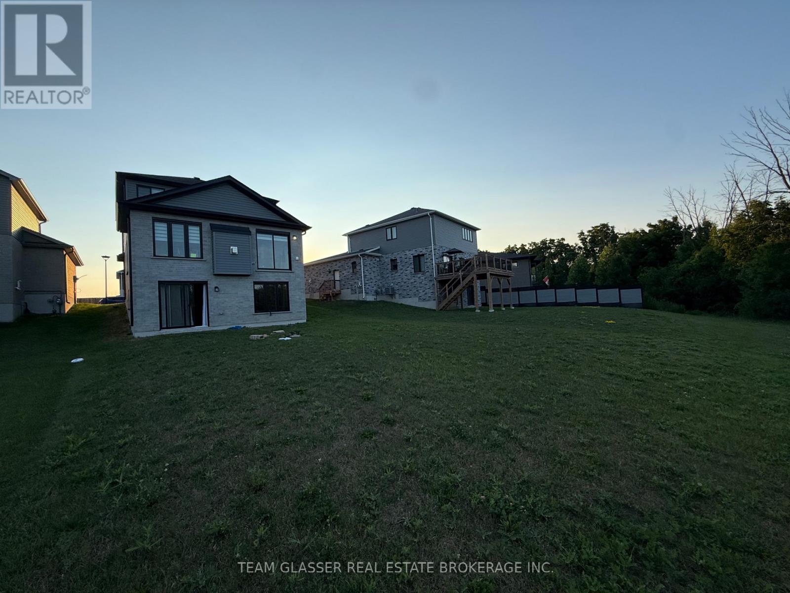 28 Greene Street, South Huron, Ontario  N0M 1S2 - Photo 13 - X13647960