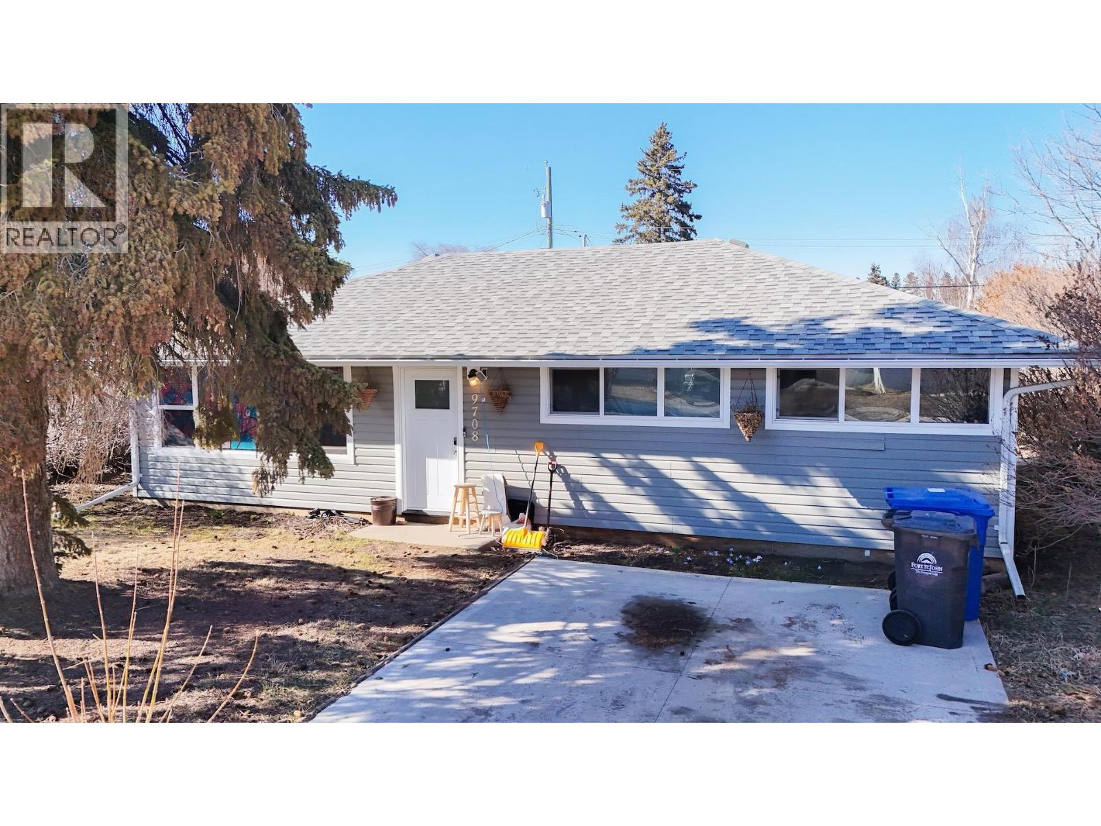 9708 104 Avenue, Fort St. John, British Columbia  V1J 2K2 - Photo 2 - R3121329