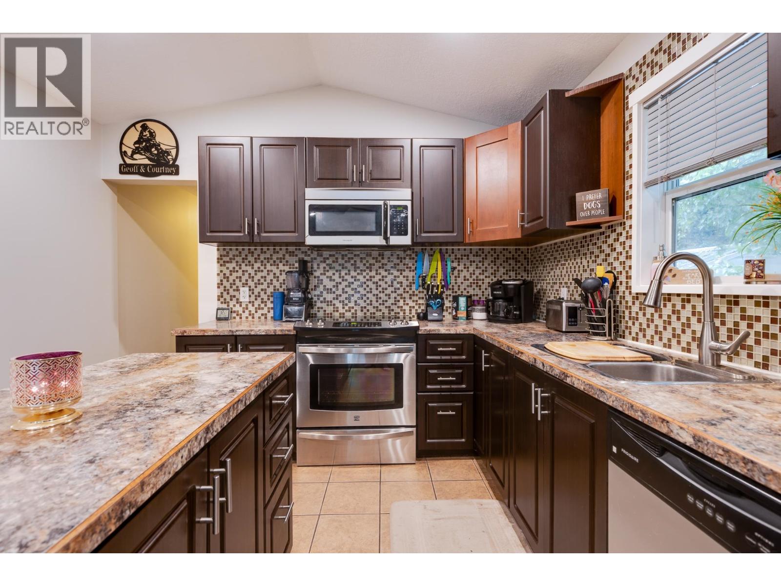 6955 Adam Drive, Prince George, British Columbia  V2K 2M9 - Photo 14 - R3158072
