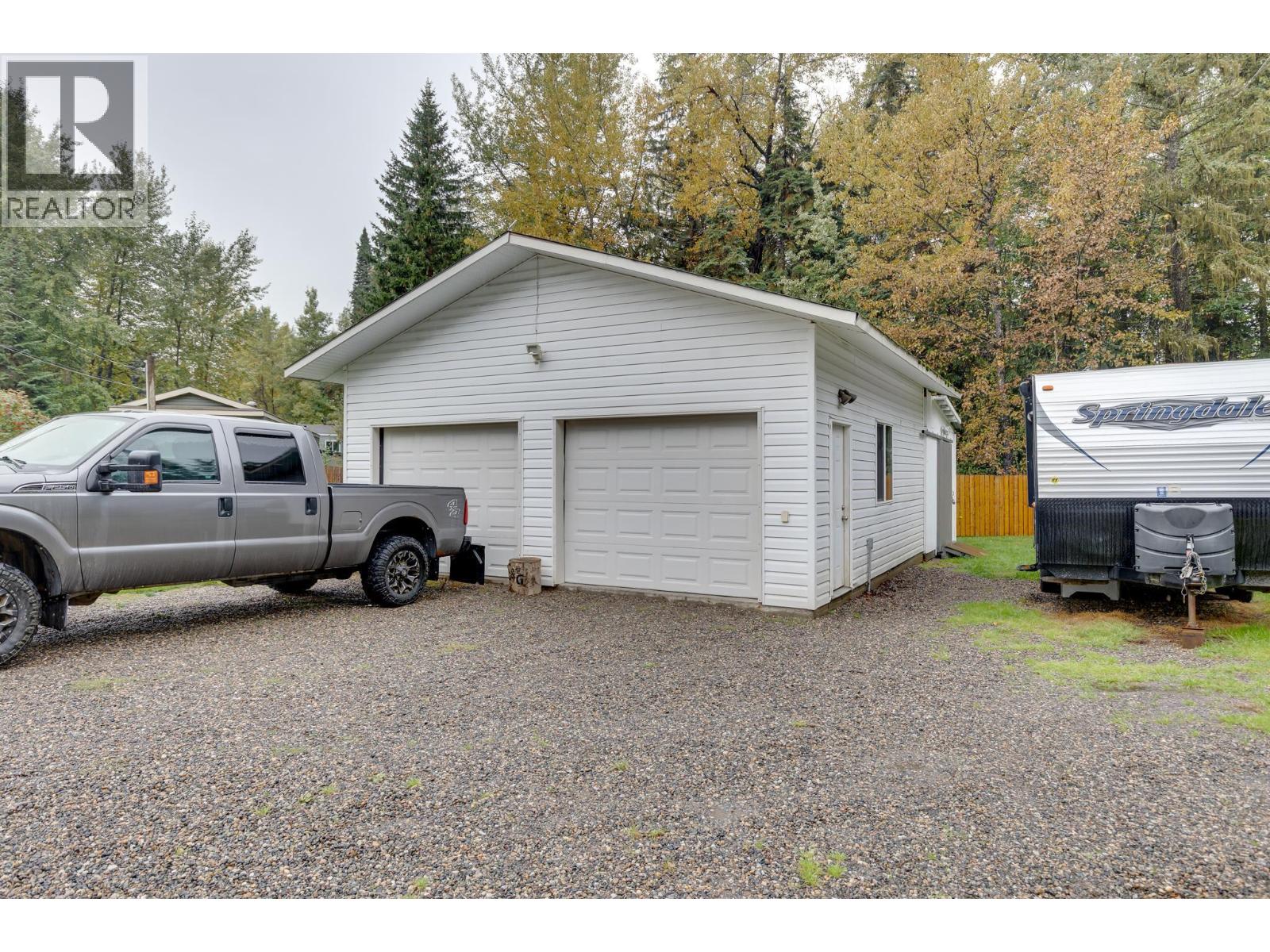6955 Adam Drive, Prince George, British Columbia  V2K 2M9 - Photo 4 - R3158072
