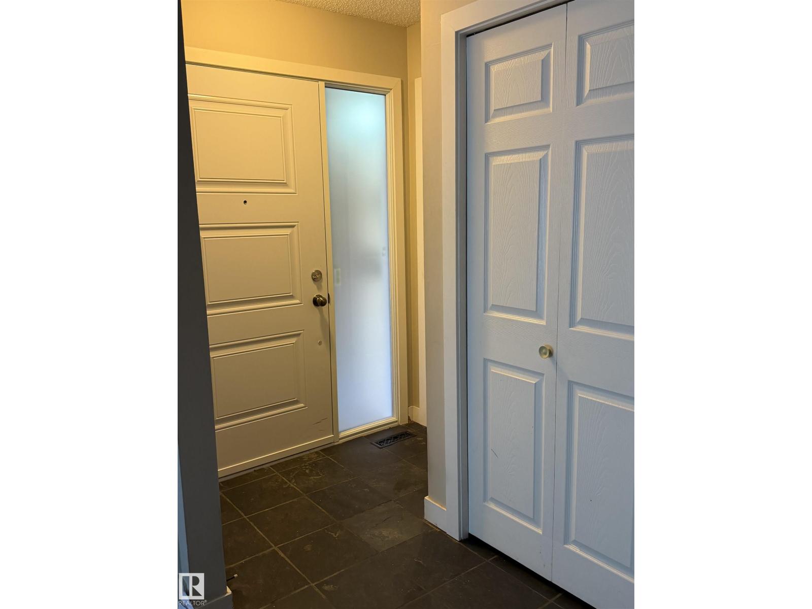 10344a 121 St Nw, Edmonton, Alberta T5N 1K8 - Photo 4 - E4497941