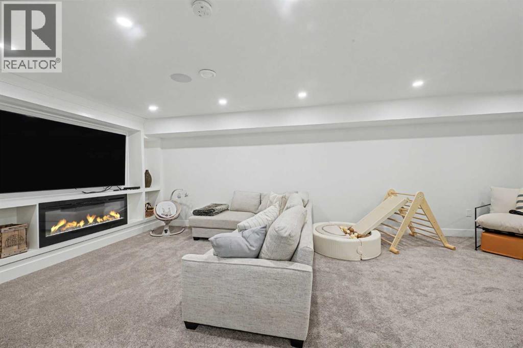 2615 Lougheed Drive Sw, Calgary, Alberta  T3E 5T7 - Photo 29 - A2336906