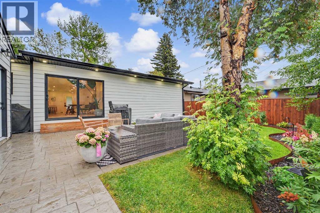 2615 Lougheed Drive Sw, Calgary, Alberta  T3E 5T7 - Photo 40 - A2336906