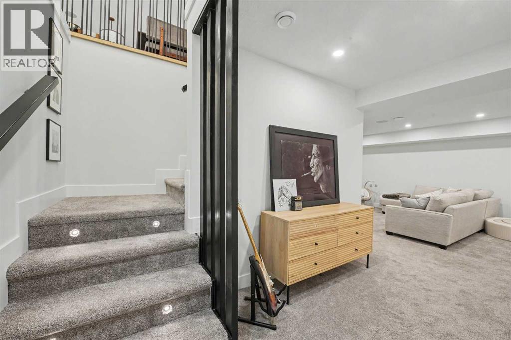 2615 Lougheed Drive Sw, Calgary, Alberta  T3E 5T7 - Photo 27 - A2336906