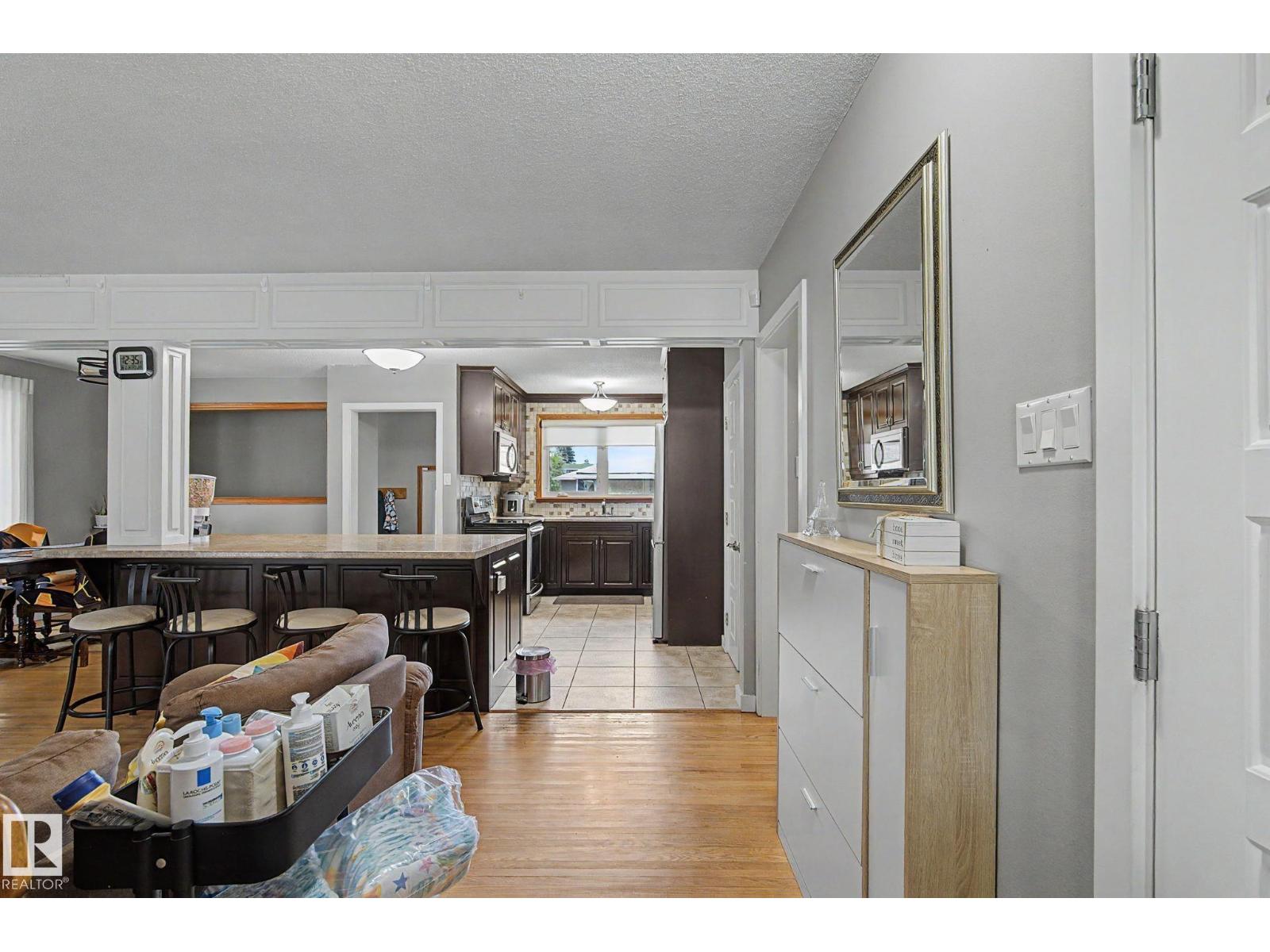 4323 114b St NW, Edmonton, Alberta  T6J 1N8 - Photo 3 - E4505219