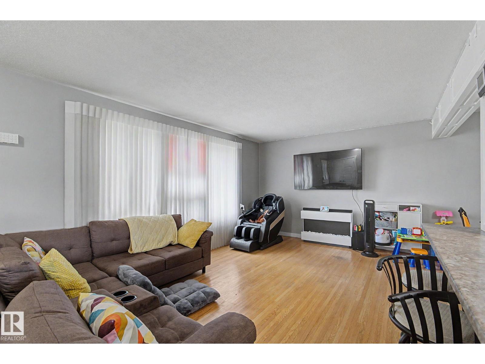 4323 114b St NW, Edmonton, Alberta  T6J 1N8 - Photo 6 - E4505219