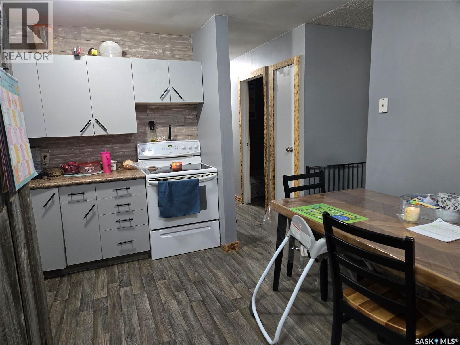 111 Sullivan Street, Stoughton, Saskatchewan  S0G 4T0 - Photo 5 - SK046339
