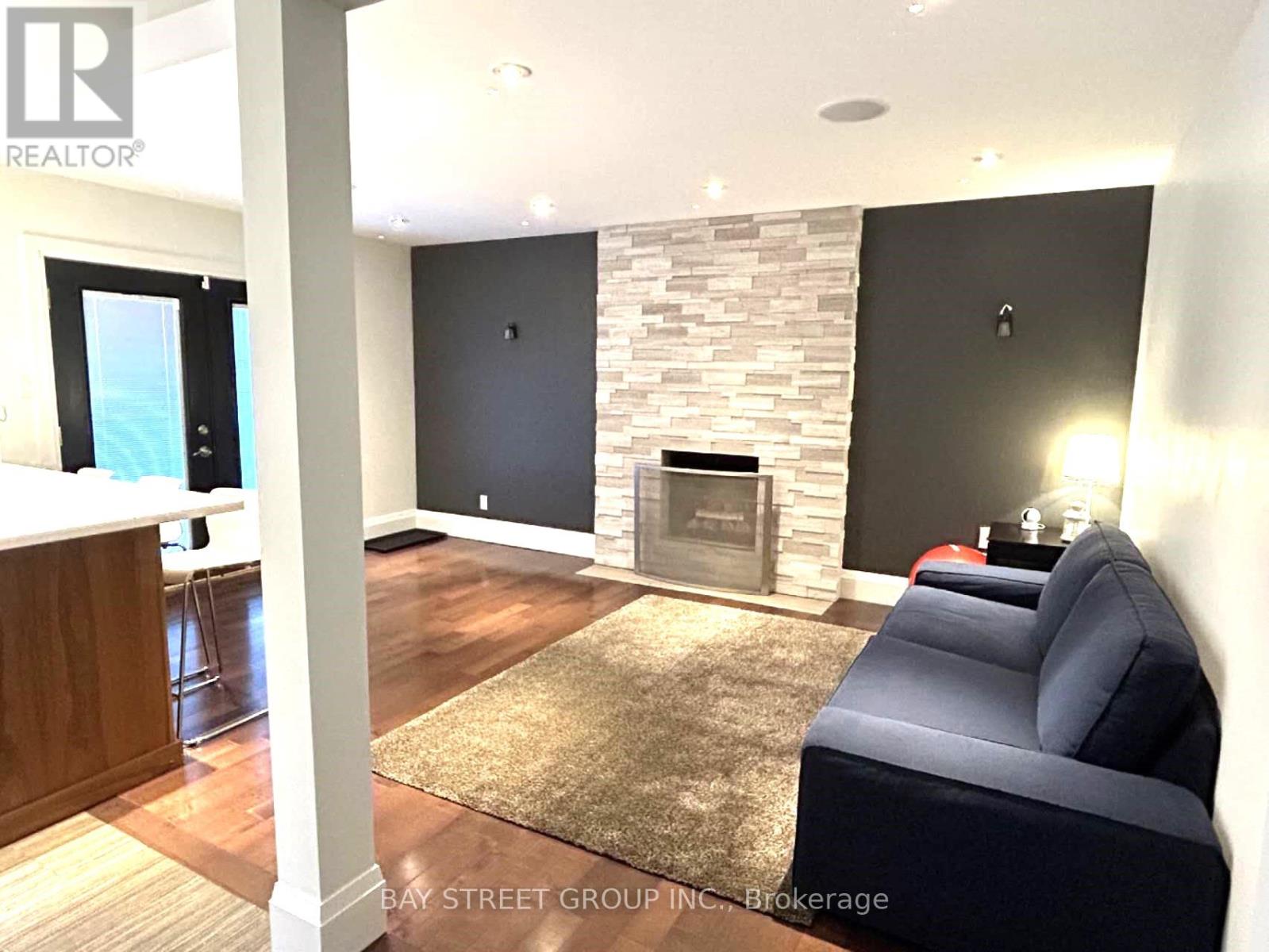 24 Avondale Crescent, Markham, Ontario L3P 2K1 - Photo 16 - N13704880