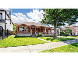 139 RANEE AVENUE, Toronto, Ontario