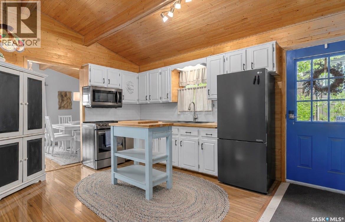 315 Byng Avenue, Wakaw Lake, Saskatchewan  S0K 4P0 - Photo 3 - SK046395