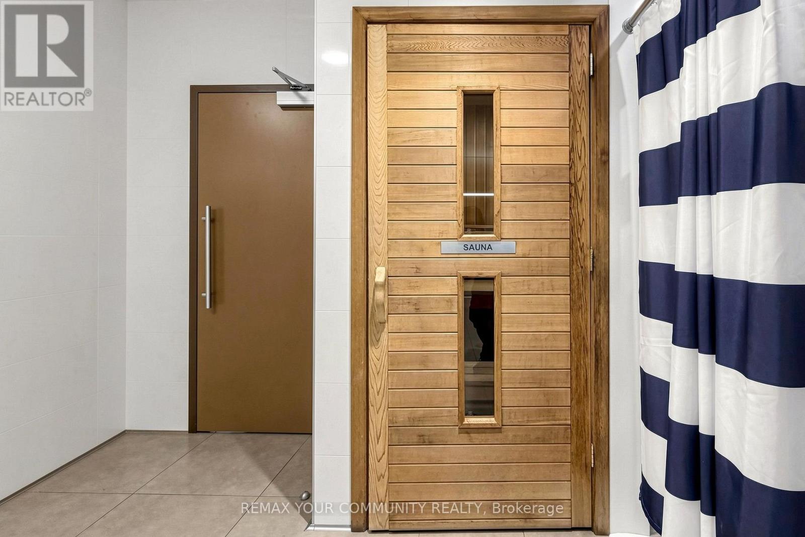 2910 - 2015 Sheppard Avenue E, Toronto, Ontario  M2J 0B3 - Photo 39 - C13704768