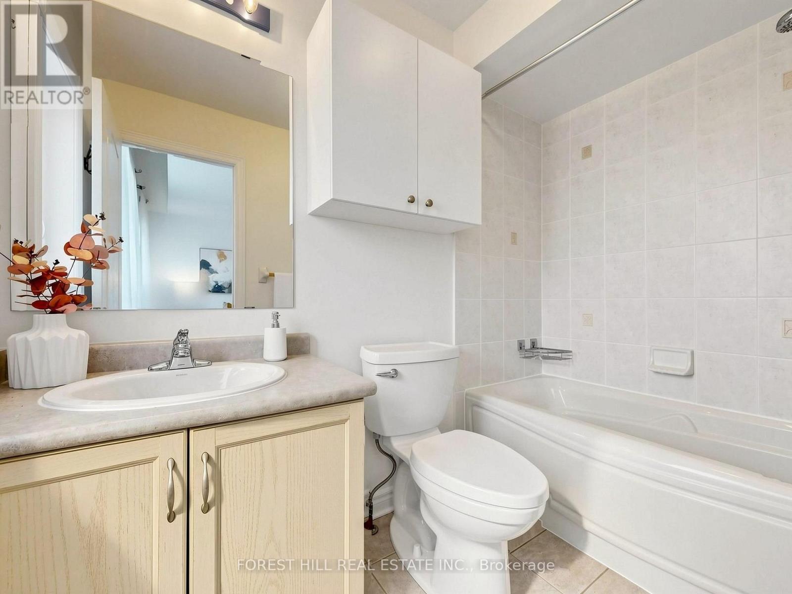 49 Grange Drive, Richmond Hill, Ontario  L4E 4T1 - Photo 22 - N13700020