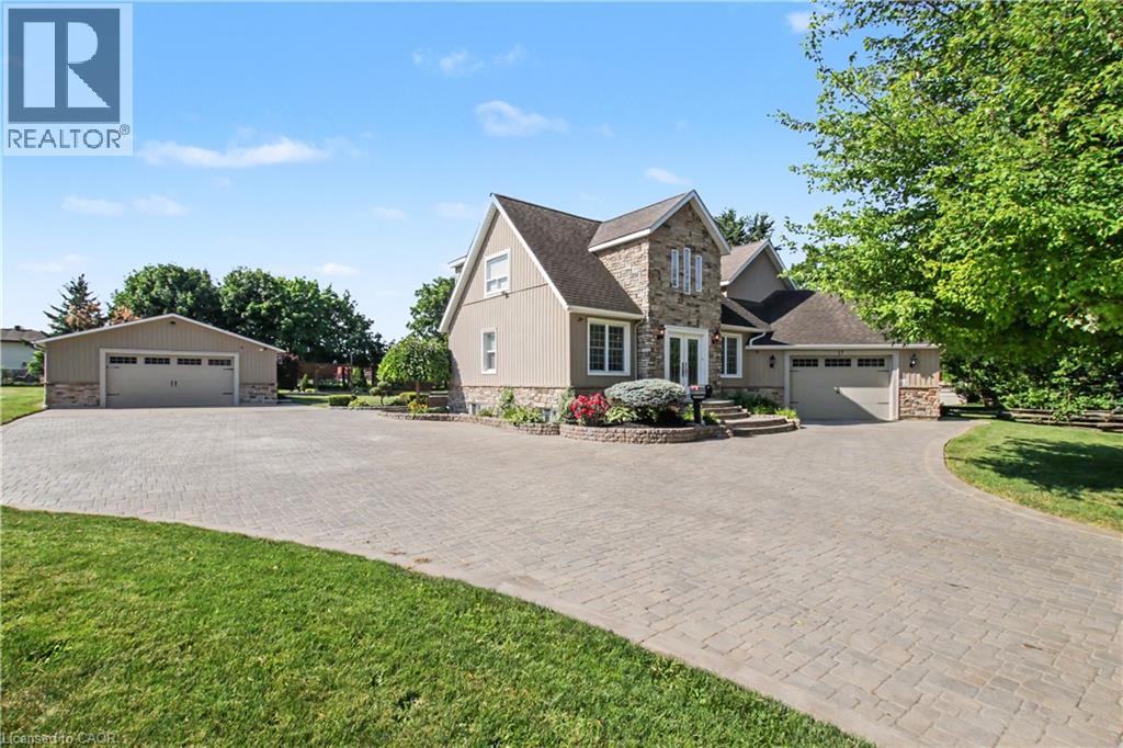 17 ATHLONE Road, Cambridge, Ontario