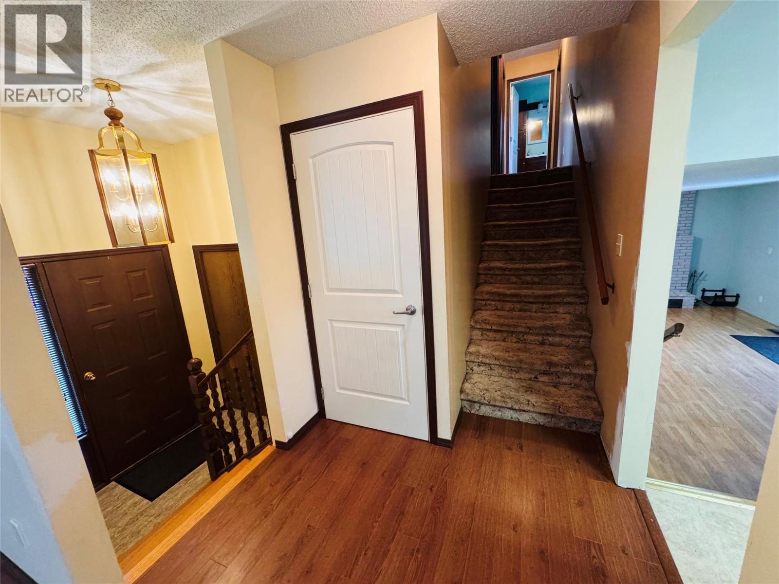 1524 77th Avenue, Grand Forks, British Columbia  V0H 1H0 - Photo 10 - 10394698