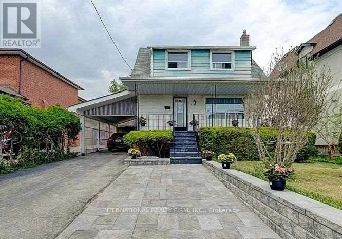 8 FARRELL AVENUE, Toronto, Ontario